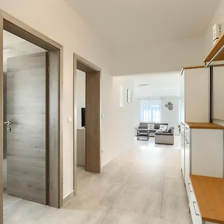 Casa de hóspedes Zdenka With Common Pool